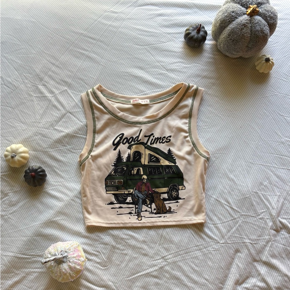 ROMWE Beige and Olive Ribbed Tee